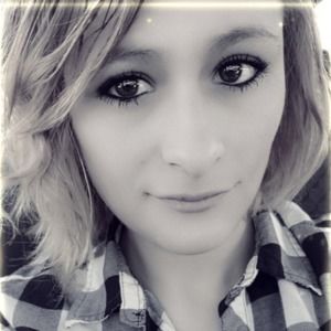 Meet your Posher, Zoe